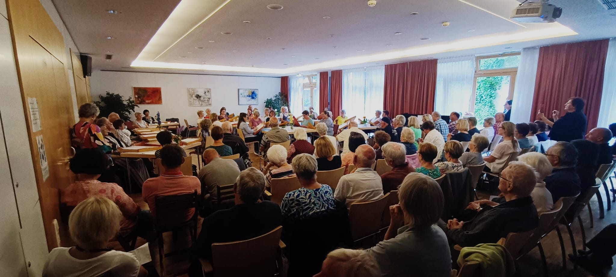 Zauberharfenkonzert im Hofbergsaal