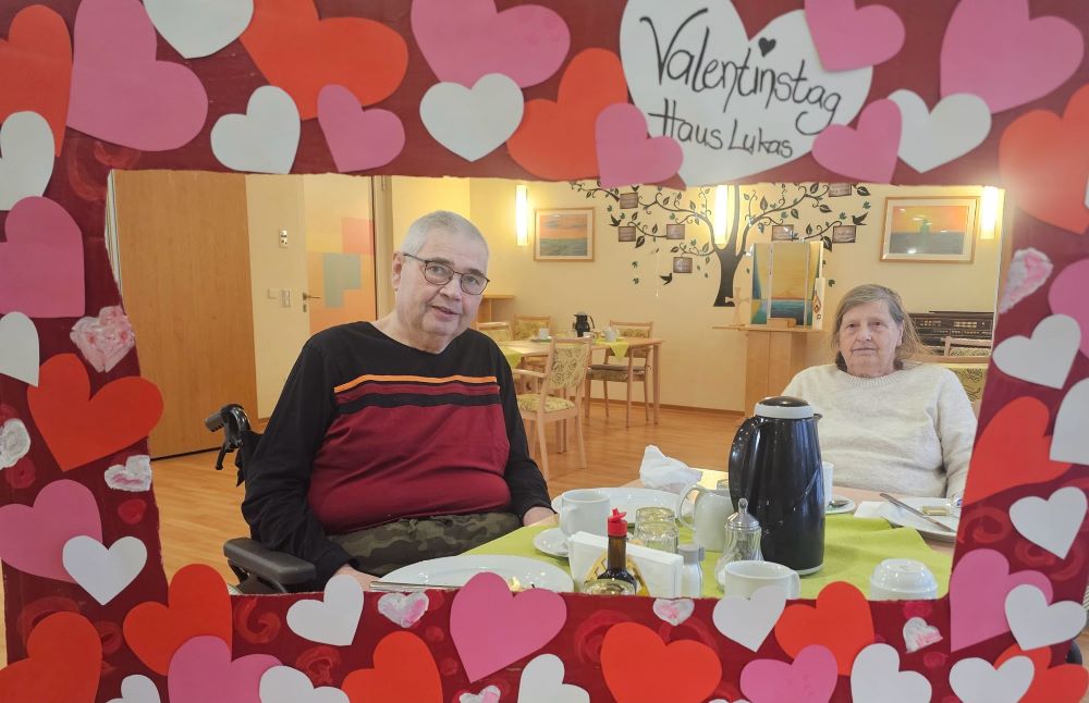 Liebevoller Valentinstag im Haus Lukas