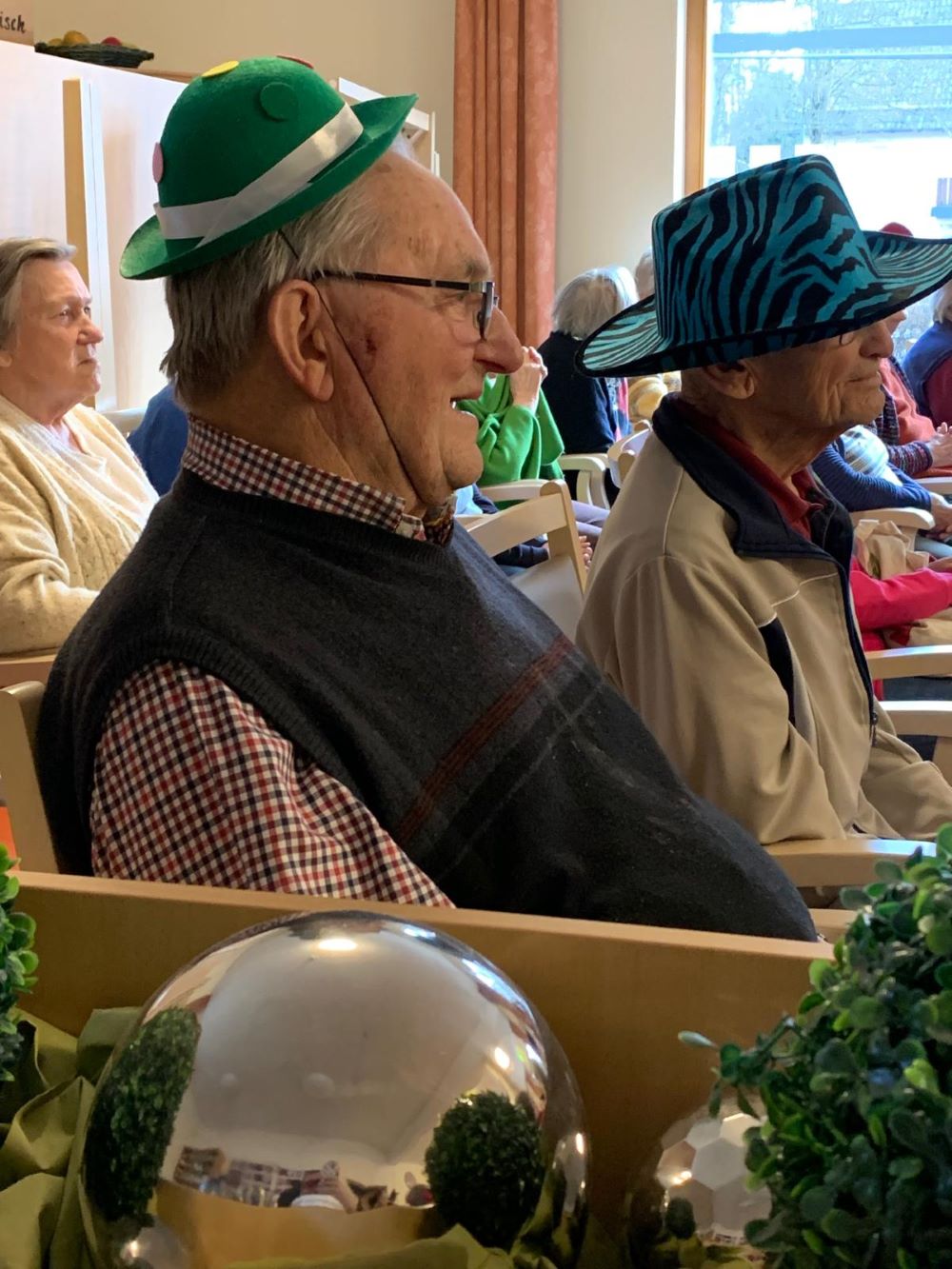 Fasching im Seniorendomizil Haus Raphael – Närrisches Treiben