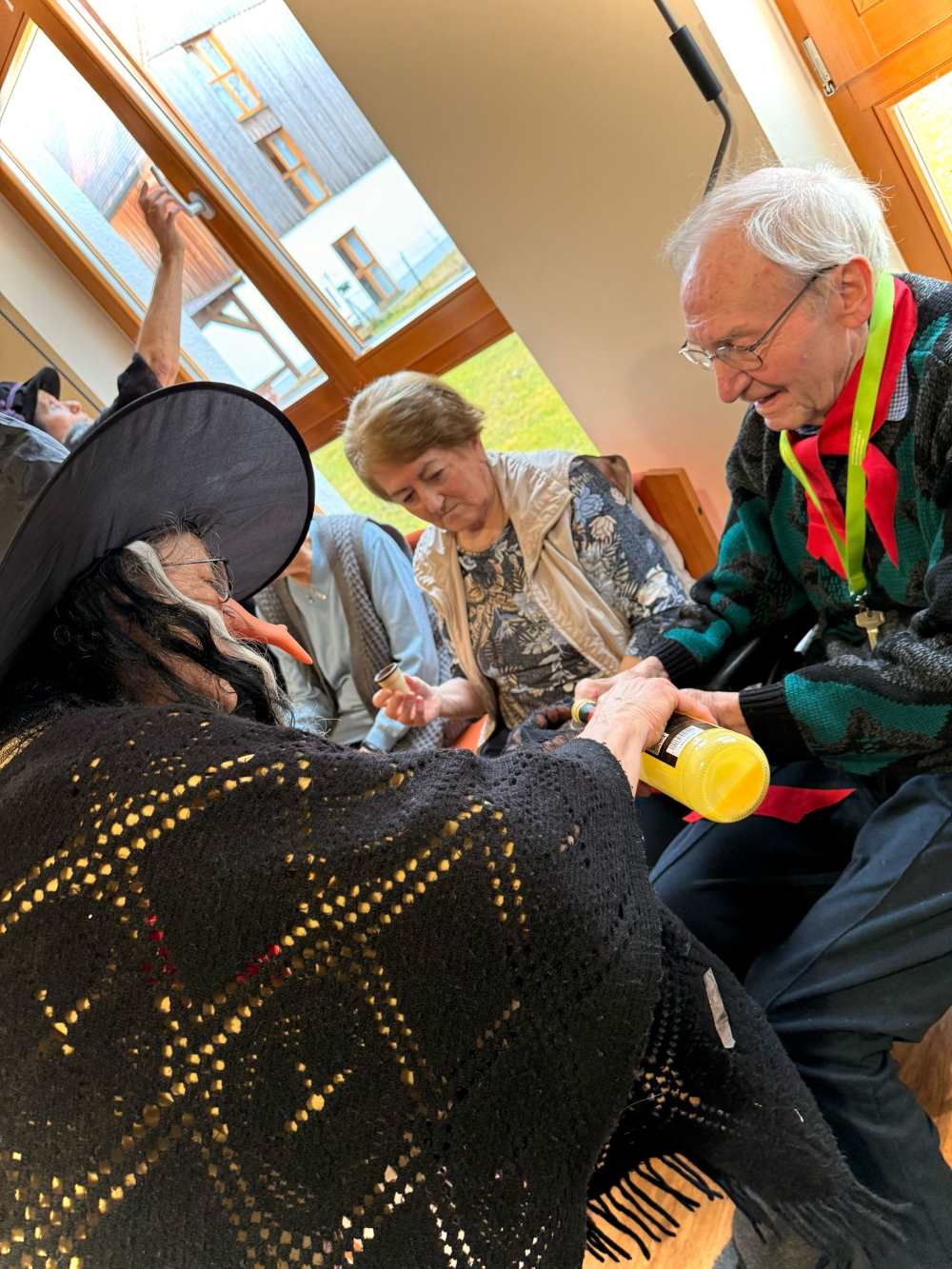 Fasching im Seniorendomizil Haus Raphael – Närrisches Treiben