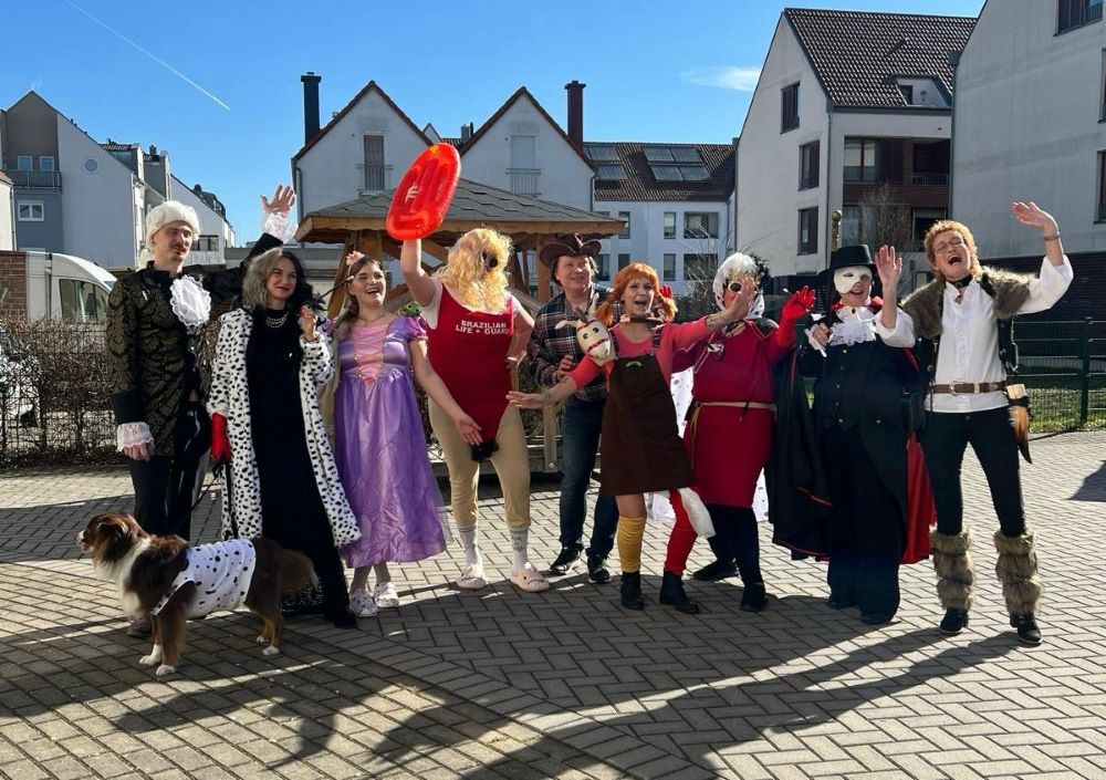 Kostümspaß im Haus Dominic: Faschingswettbewerb der Mitarbeiter