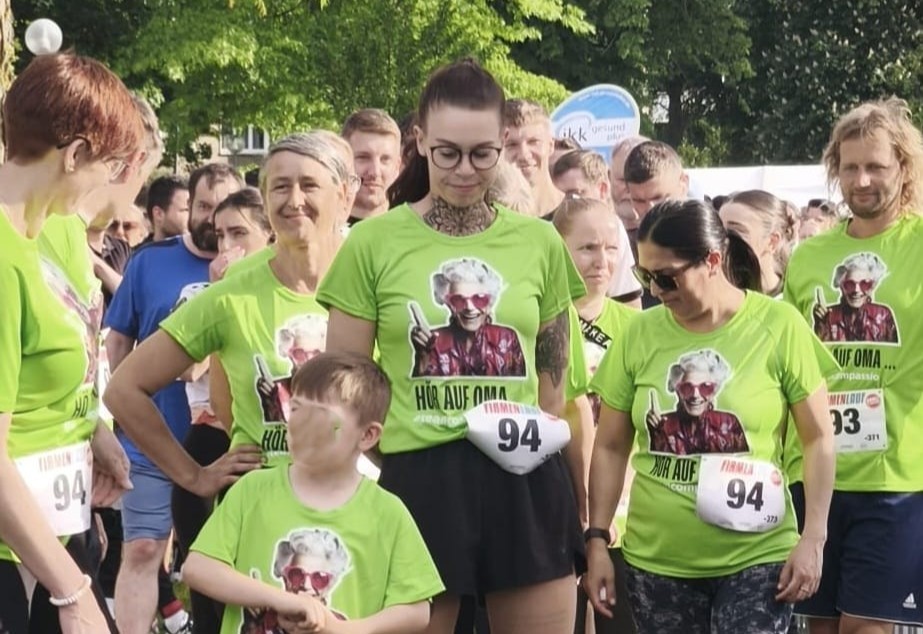 Laufend ein starkes Team beim Dessauer Firmenlauf