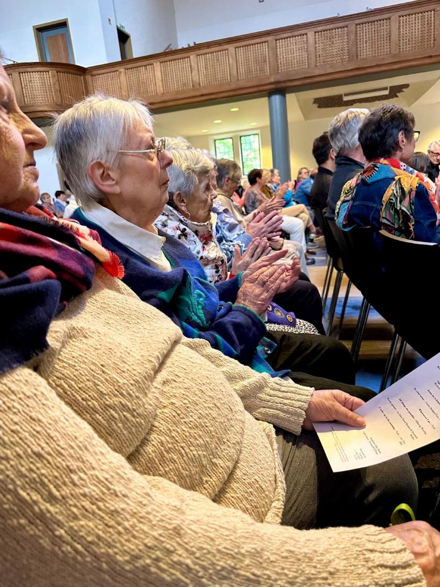 Ausflug nach Ebingen – Marktbesuch und Gospelklänge