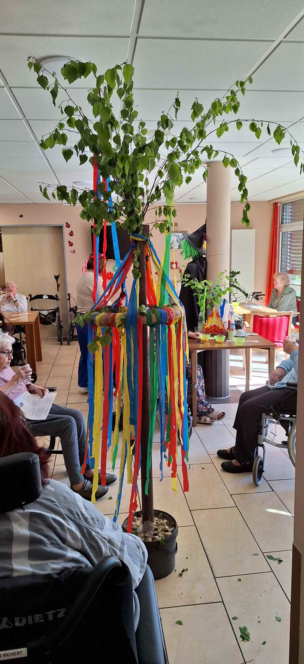 Tanz in den Mai Seniorenresidenz Meppen