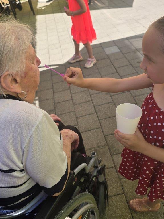 Kindergarten zu Besuch im Haus Lukas