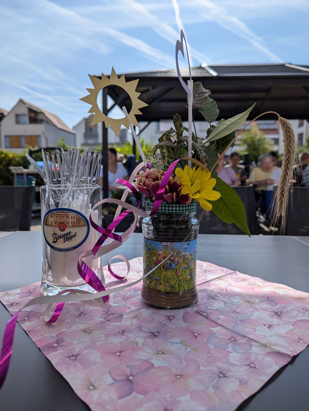 Sommerfest im Haus Dominic begeistert mit Musik, Spiel und Genus