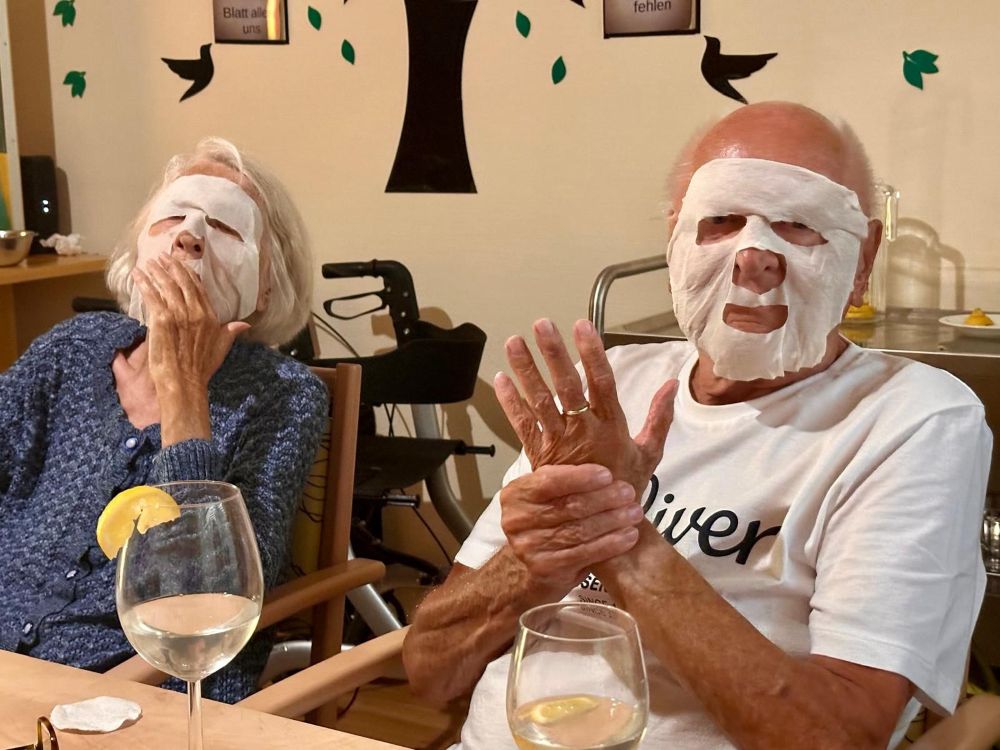 Wohlfühlzeit im Haus Lukas: Entspannende Wellnessrunde für unsere Bewohner