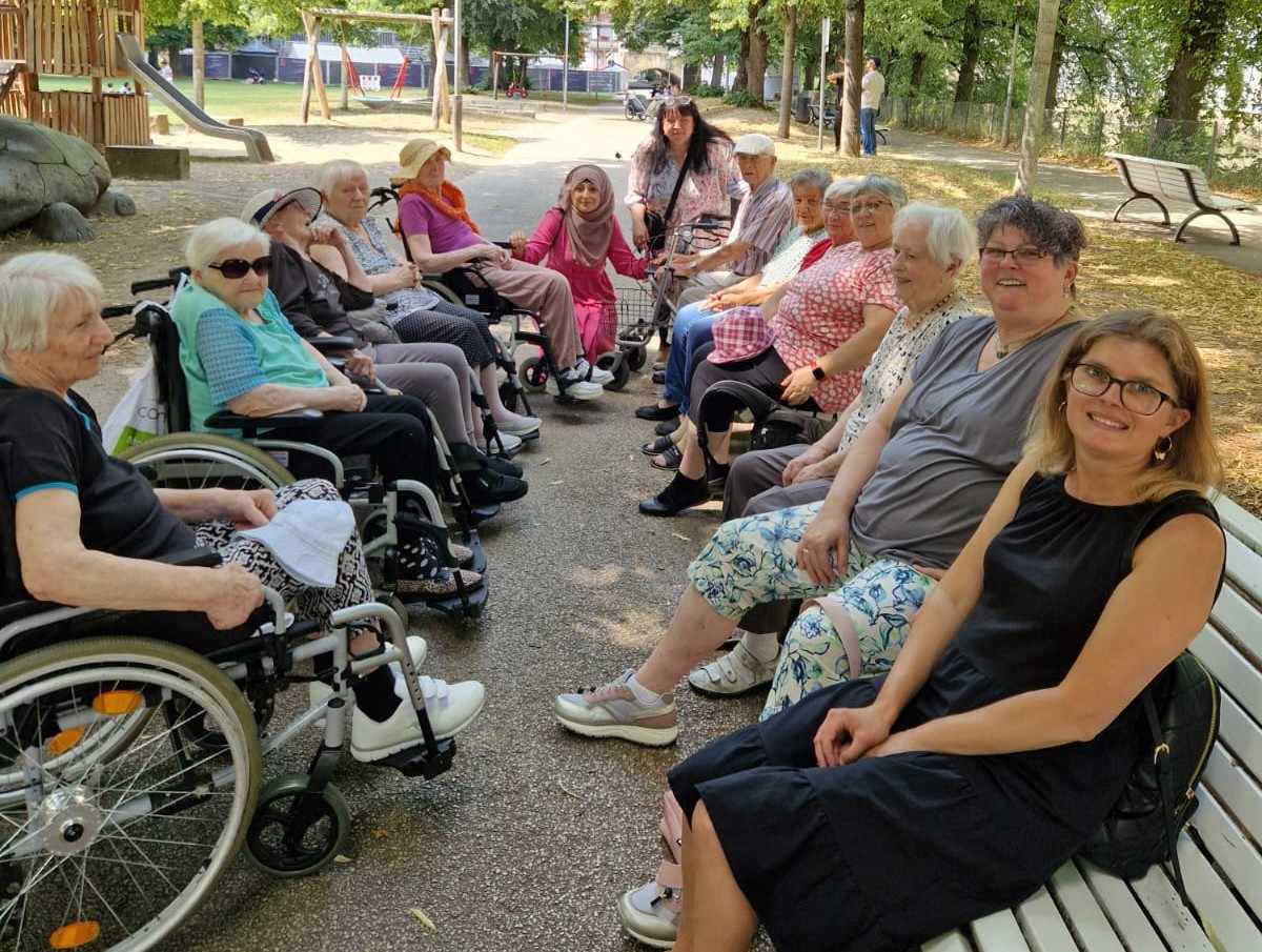 Sommerausflug ins Grüne: Haus Melchior besucht den Stadtpark Maille